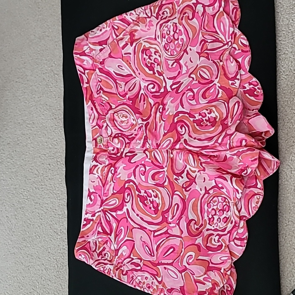 Lilly Pulitzer Pink and Orange Patterned Women Shorts